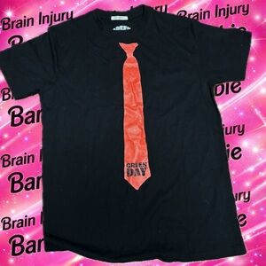 Green Day shirt